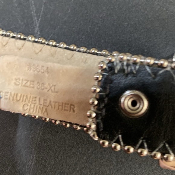 Black Rhinestone Belt - Picture 7 of 9